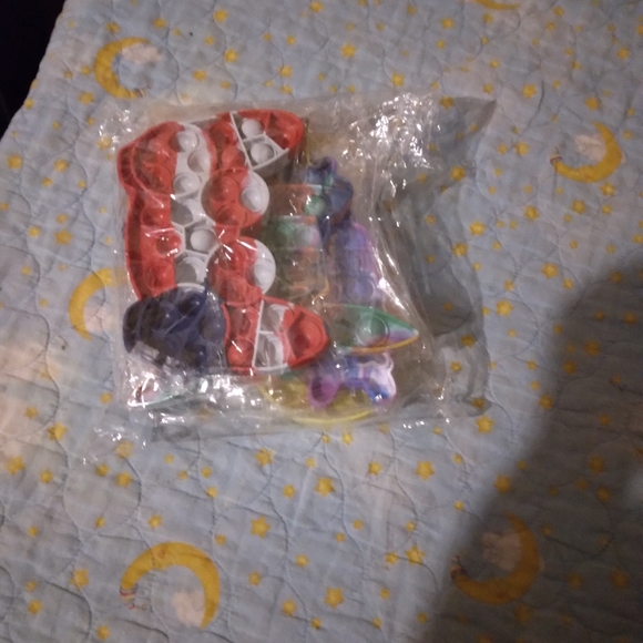 Pop it fidget toys pack of 4 - Picture 4 of 5